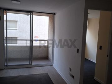Se vende Depto en Av. Gamero 2D+2B+Bod.