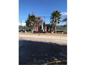 Propiedad  Servicios Profesionales/Instituciones