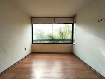 Espacioso Dpto de 106 mts2
