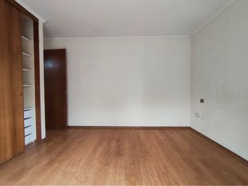 Espacioso Dpto de 106 mts2
