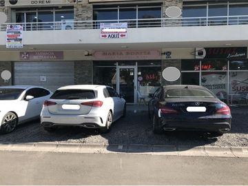 Oportunidad Local Strip Center Plaza Linderos