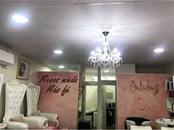 Oportunidad Local Strip Center Plaza Linderos
