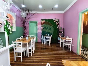 Derecho a llaves Cafetería Funcionando