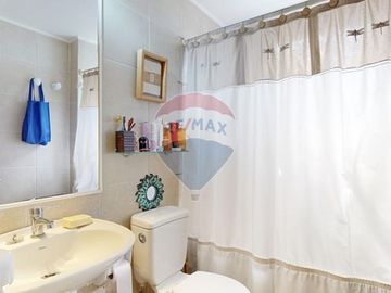 Bella casa con jardin (4+1 d / 3 b)