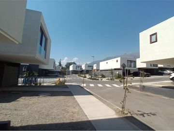 Linda casa cercana a Dunalastair
