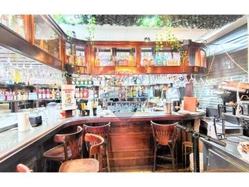 ¡Invierta en un Local Histórico en Santiago!