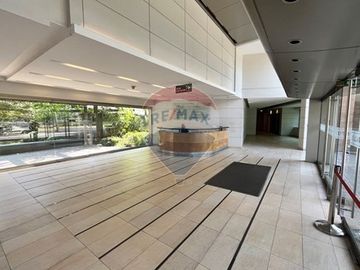 ¡Oficina Sanhattan  135m²!