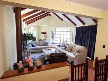 VENTA DE CASA EN PARCELA DE  5000M2 /  STA SARA
