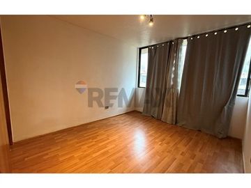 Departamento Familiar cerca a Metro y Colegios