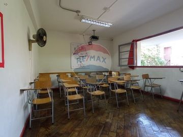 Edificio Comercial en Venta!