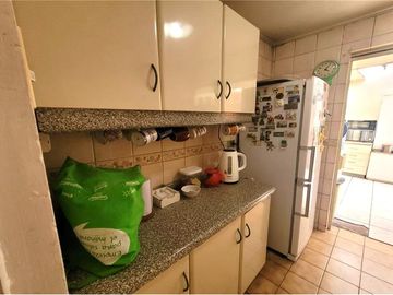 Casa gran oportunidad con excelente conectividad!!
