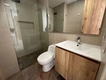 APARTAMENTO EN ARRIENDO UBICADO EN ENVIGADO SECTOR EL PORTAL