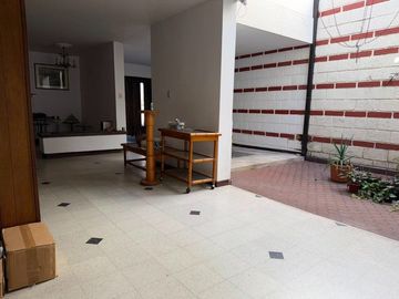 CASA EN VENTA EN MEDELLIN SECTOR SIMÓN BOLIVAR