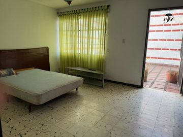 CASA EN VENTA EN MEDELLIN SECTOR SIMÓN BOLIVAR
