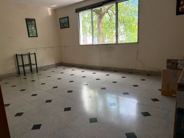 CASA EN VENTA EN MEDELLIN SECTOR SIMÓN BOLIVAR