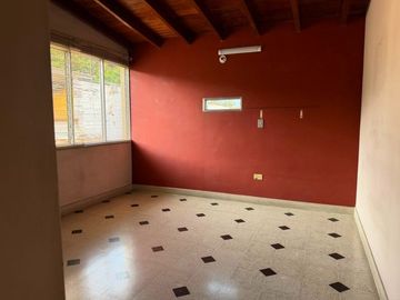 CASA EN VENTA EN MEDELLIN SECTOR SIMÓN BOLIVAR