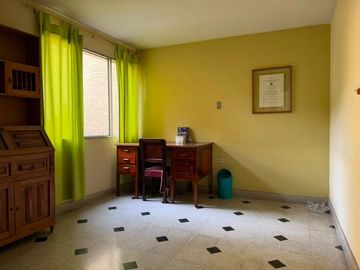 CASA EN VENTA EN MEDELLIN SECTOR SIMÓN BOLIVAR