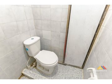 APARTAESTUDIO EN RENTA A DOS CUADRAS DE LA CLINICA LOS ROSALES PEREIRA