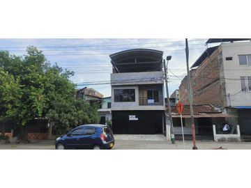 Casa en alquiler en el norte de cali barrio floralia 3 pisos