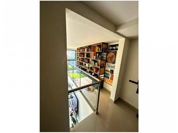 CASA EN VENTA EN ENVIGADO SECTOR LAS ANTILLAS