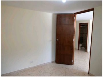 APARTAMENTO EN VENTA  BARRIO CRISTOBAL (L)