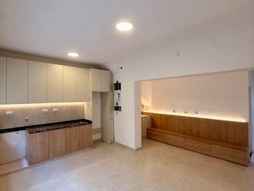 Casa en Luis Agote - Parrilla - Patio - Cochera - Escritura