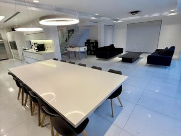 Exclusiva Casa en Alquiler en Windbells