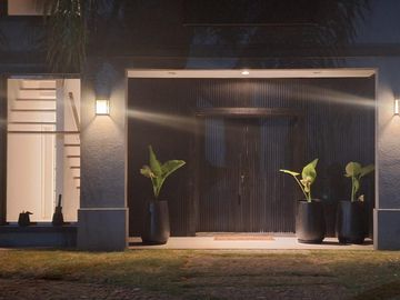 Casa práctica, abierta y luminosa