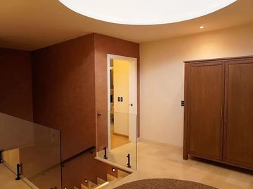 Casa de autor - Totalmente remodelada y equipada