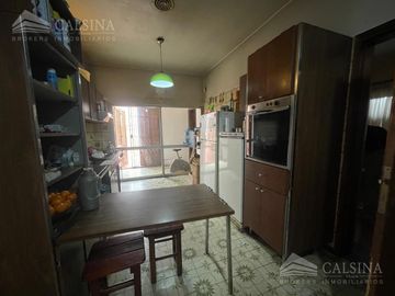 Casa de 4 dormitorios con pileta en Unquillo