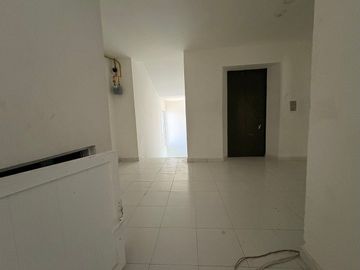 Renta o Venta de PH Fuente de Las Lomas a Estrenar 4 Rec, 4 Autos