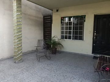 CASA EN VENTA EN SAN NICOLÁS