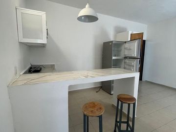 SE RENTA DEPARTAMENTO AMUEBLADO EN EL BARRIO DE SANTA ANA, CAMPECHE
