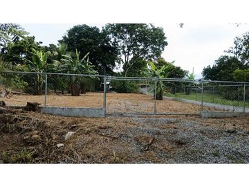 ALQUILER DE LOTE EN DAVID 1,025 METROS