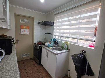 OPORTUNIDAD IMPERDIBLE EN LA FLORIDA-CASA 3 HAB Y 2 BA