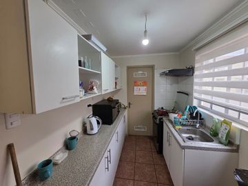OPORTUNIDAD IMPERDIBLE EN LA FLORIDA-CASA 3 HAB Y 2 BA