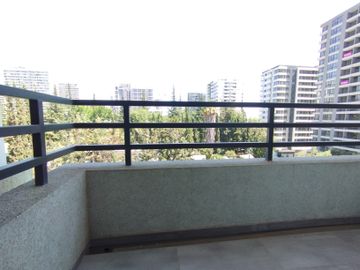 ARRIENDO DEPTO 1D 1B CON ESTACIONAMIENTO Y BODEGA EN MACUL