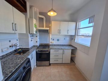 Venta 3 amb. Piso alto.BELGRANO. RESERVADA BNA