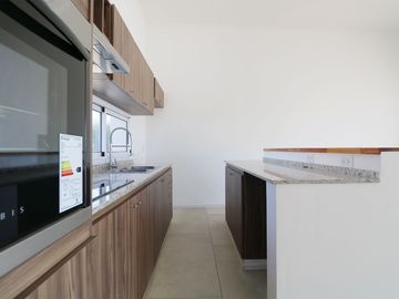 VENTA CASA | PILETA | B° SAN SEBASTIAN | AREA 1