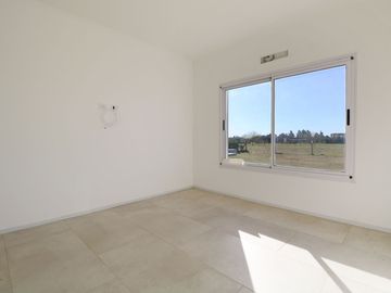 VENTA CASA | PILETA | B° SAN SEBASTIAN | AREA 1