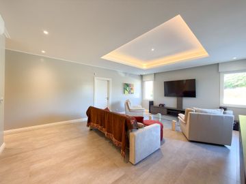 VENTA CASA PREMIUM BARRIO ALTOS AIRES TANDIL