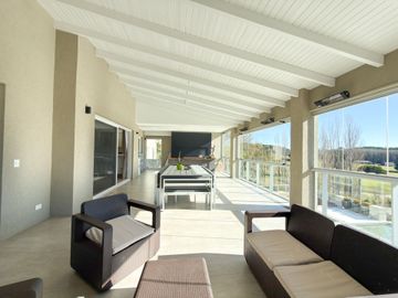 VENTA CASA PREMIUM BARRIO ALTOS AIRES TANDIL
