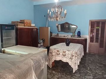 VENTA CASA 4 AMBIENTES EN ISIDRO CASANOVA