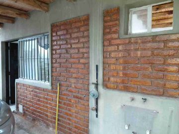 Venta Casa con 2 deptos. Ciudad de Maipú Mendoza