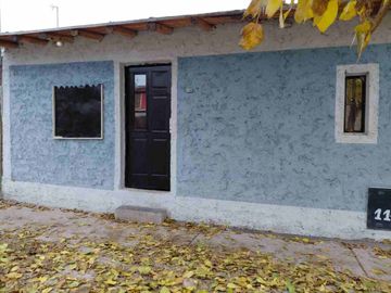 Venta Casa con 2 deptos. Ciudad de Maipú Mendoza