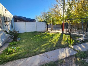 VENTA. CASA 2 DE DORMITORIOS. CHIMBAS
