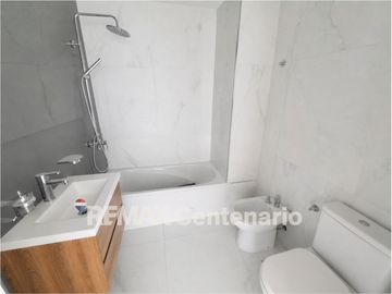 3 AMB A ESTRENAR. BALCON TERRAZA. LIVING AMPLIO