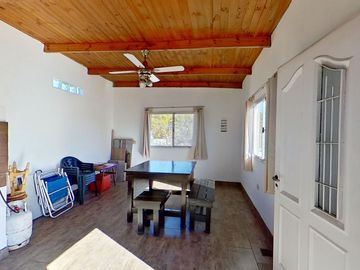 VENTA CASA 4 AMBIENTES EN FLORES APTO CREDITO