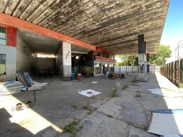 VENTA DE LOTE EN ESQUINA EN  LOMAS DE ZAMORA