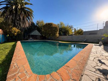 Casa Quinta 3 Amb Venta Ituzaingó PARQUE PILETA